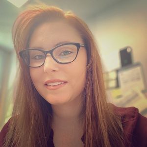 Meet your Posher, Sarah